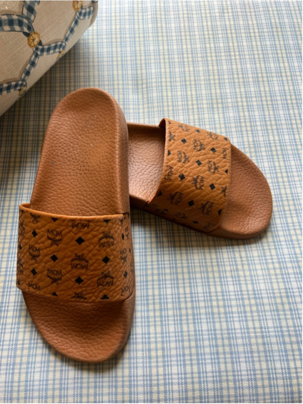 MCM Logo Print Slide Sandals in Brown and Black 37/7 Italy Designer - Picture 4 of 7